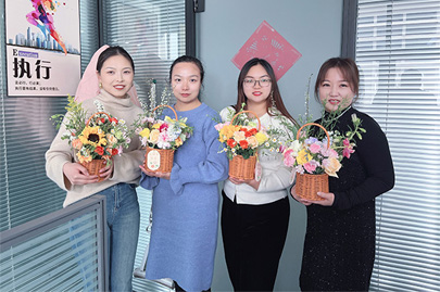 Henan Secco Like water blooming like spring flowers! Goddess Day is here, and polyacrylamide manufacturer SECCO wishes female employees a beautiful and vibrant life like spring flowers!